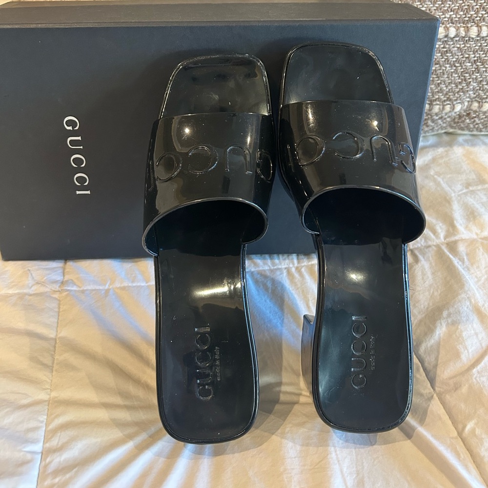 Gucci Women's Rubber Black Mules